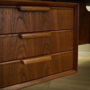 Bureau en teck, design danois, années 1970, fabricant : Omann Jun