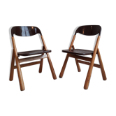 Set of two folding chairs