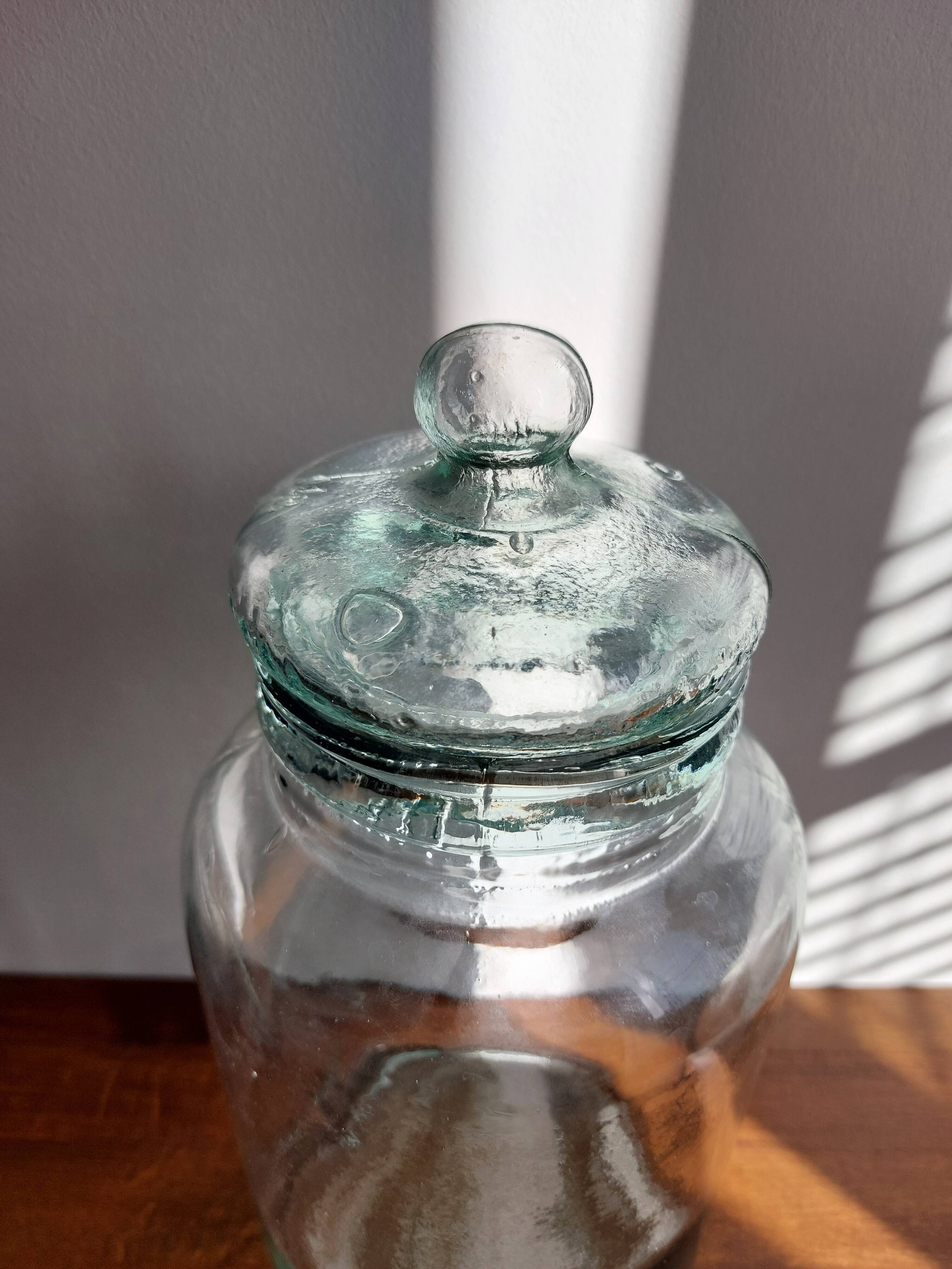 Set of 2 vintage candy boxes