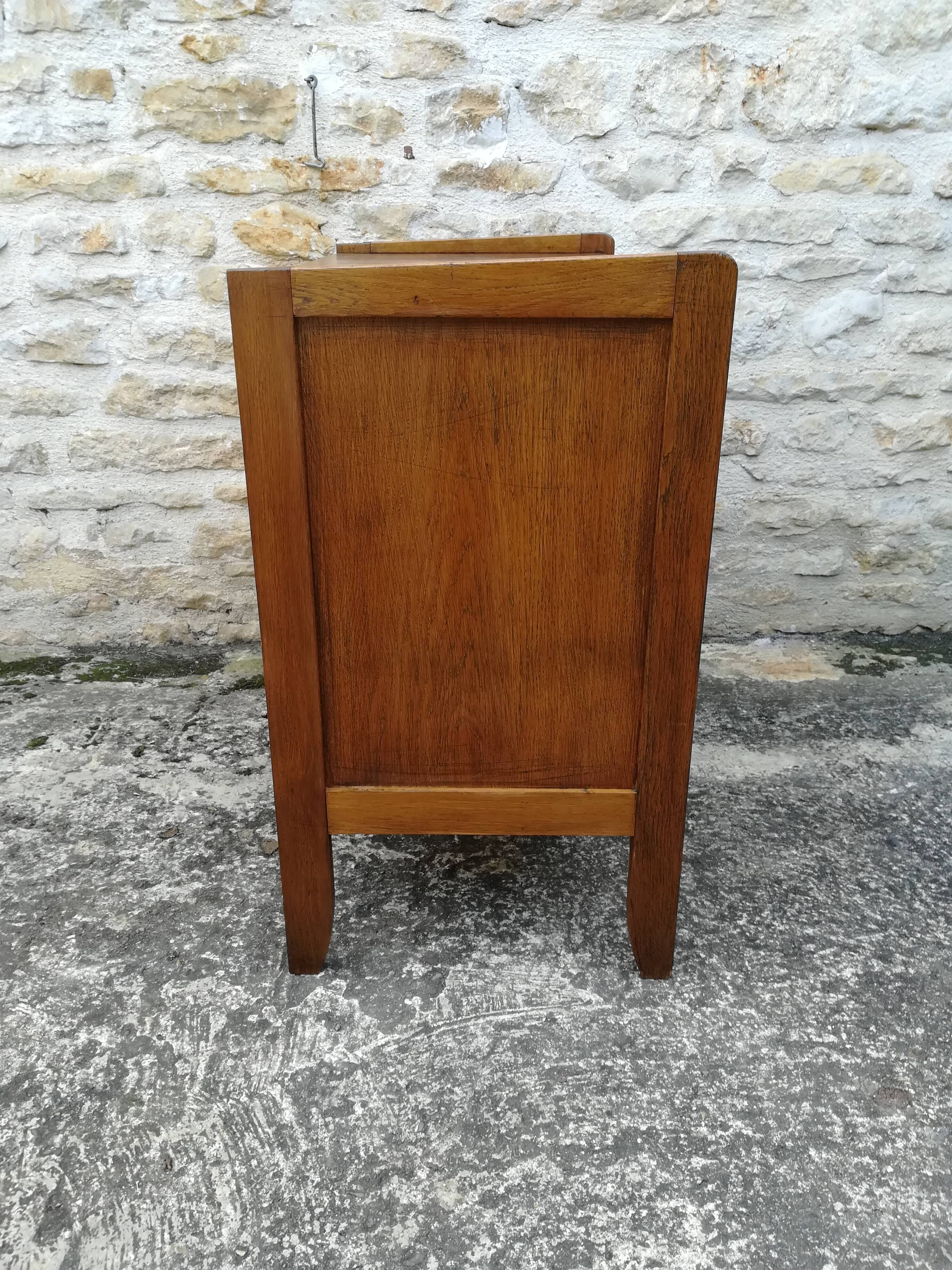Vintage chest of drawers three drawers