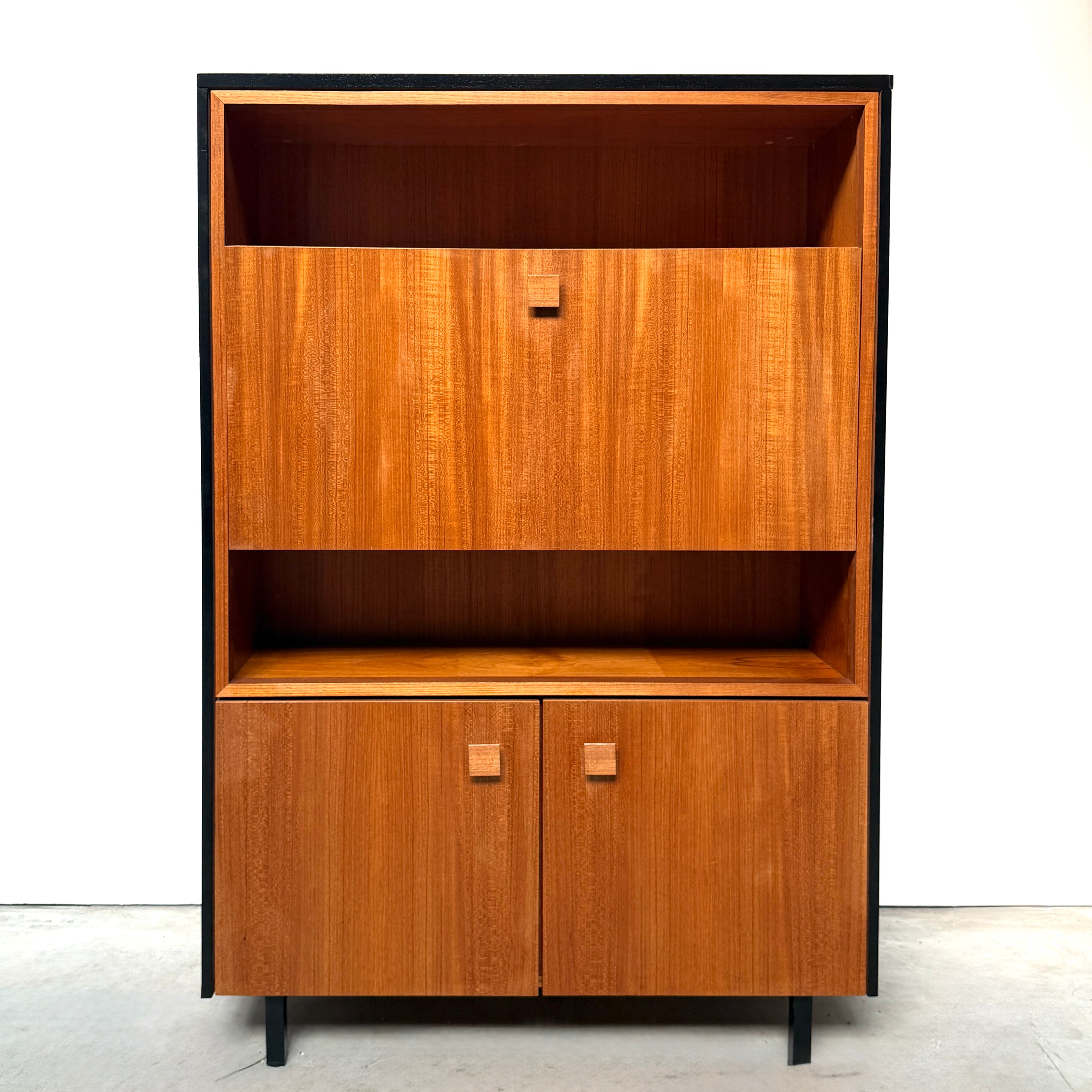 Highboard Barschrank