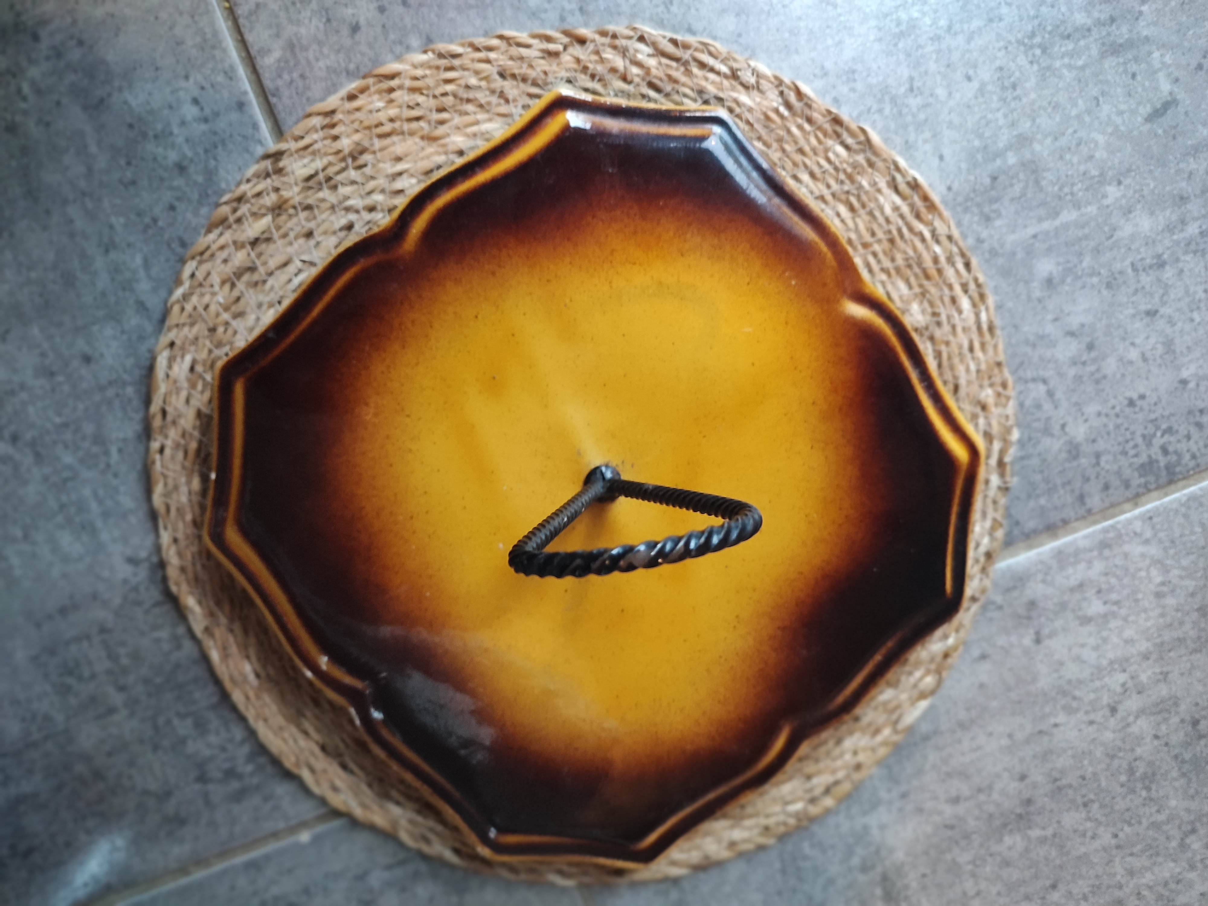 Magnificent cheese platter signed Vallauris