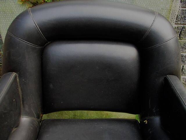 Swivel chair