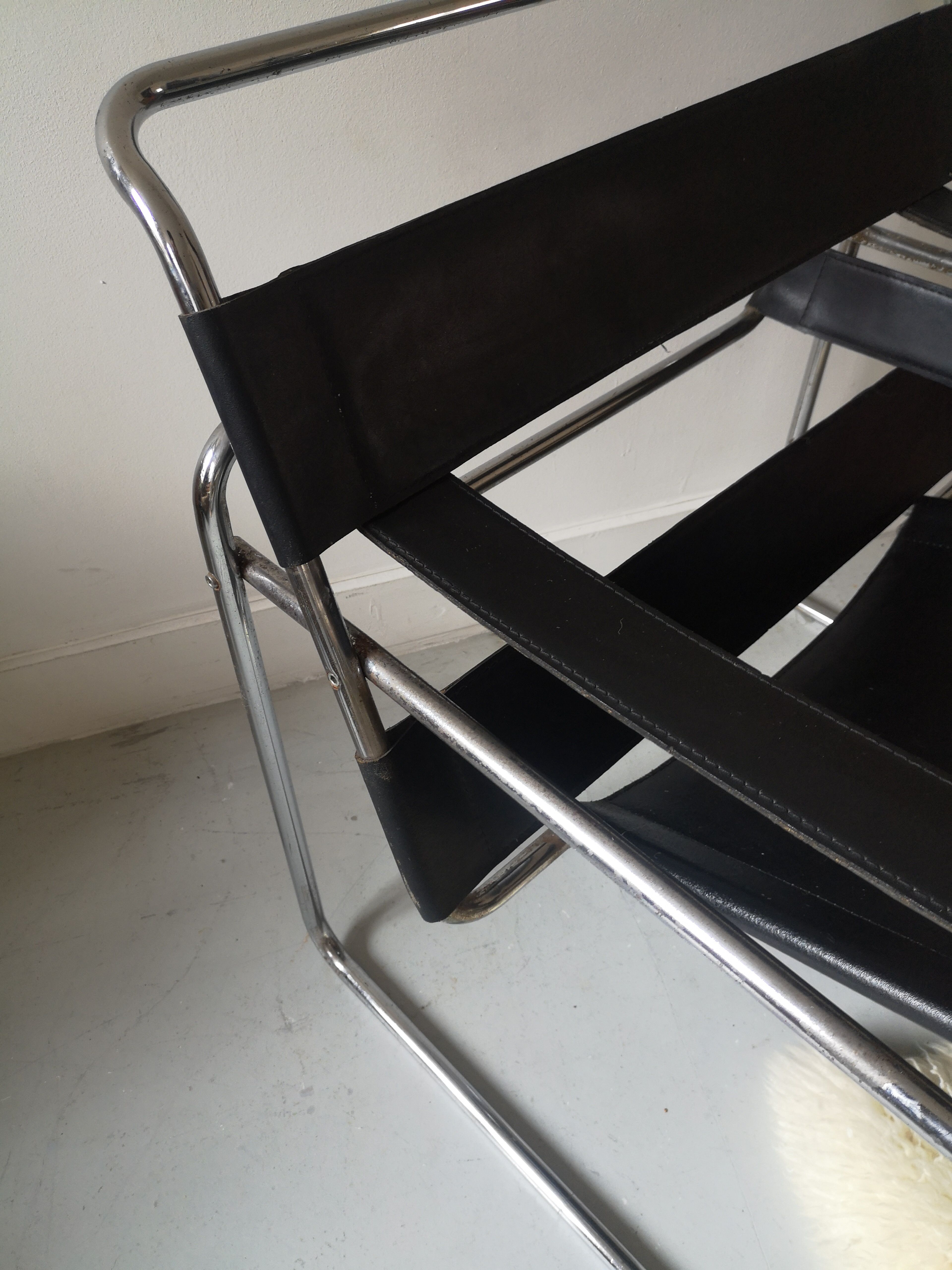 Black leather armchair Wassily by Marcel Breuer, 1970