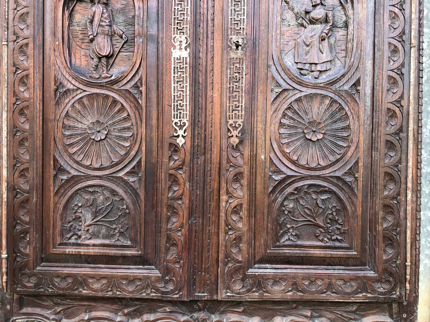 Antique Breton oak cabinet, richly carved