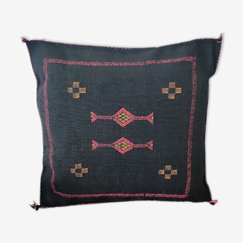 Berber cushion sabra black cactus silk 45x50cm
