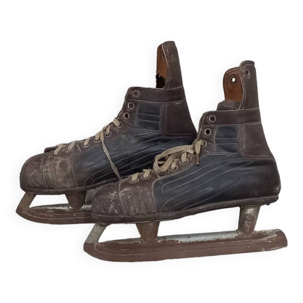 Deux paires de patins à glace vintage années 1930 | Selency