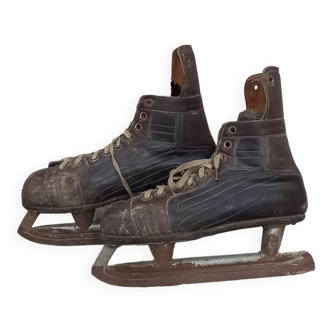 Two pairs of vintage ice skates 1930s