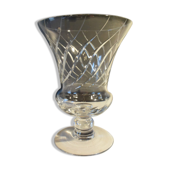 Ancien vase ou bonbonière en verre taillé