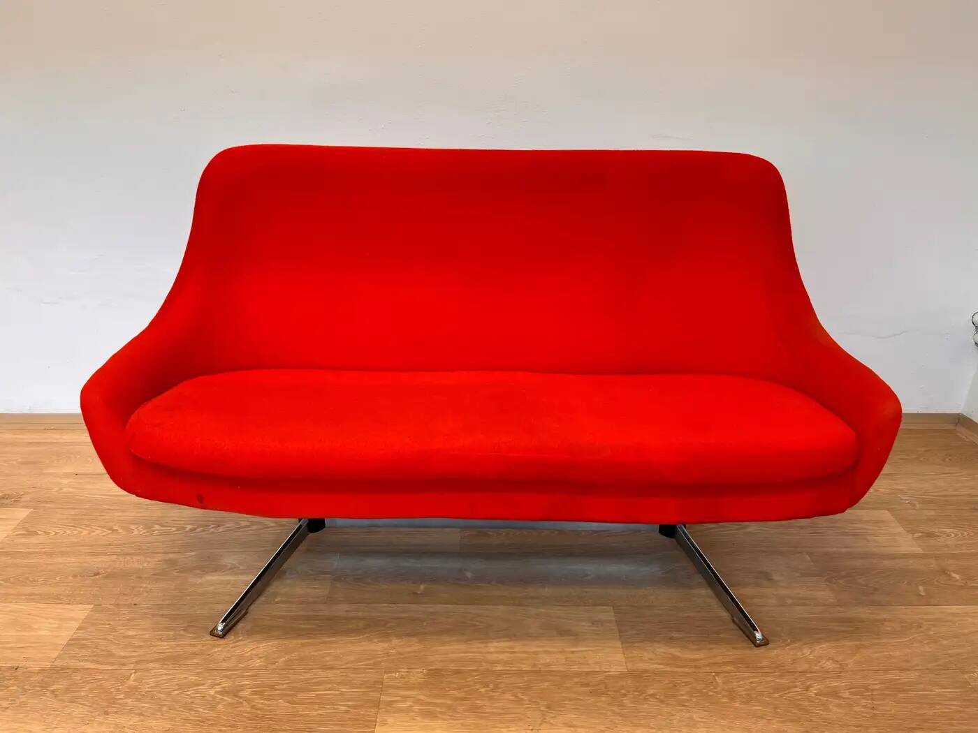 Set of mid-century French style Space Age cocktail sofa and chairs - 1970s