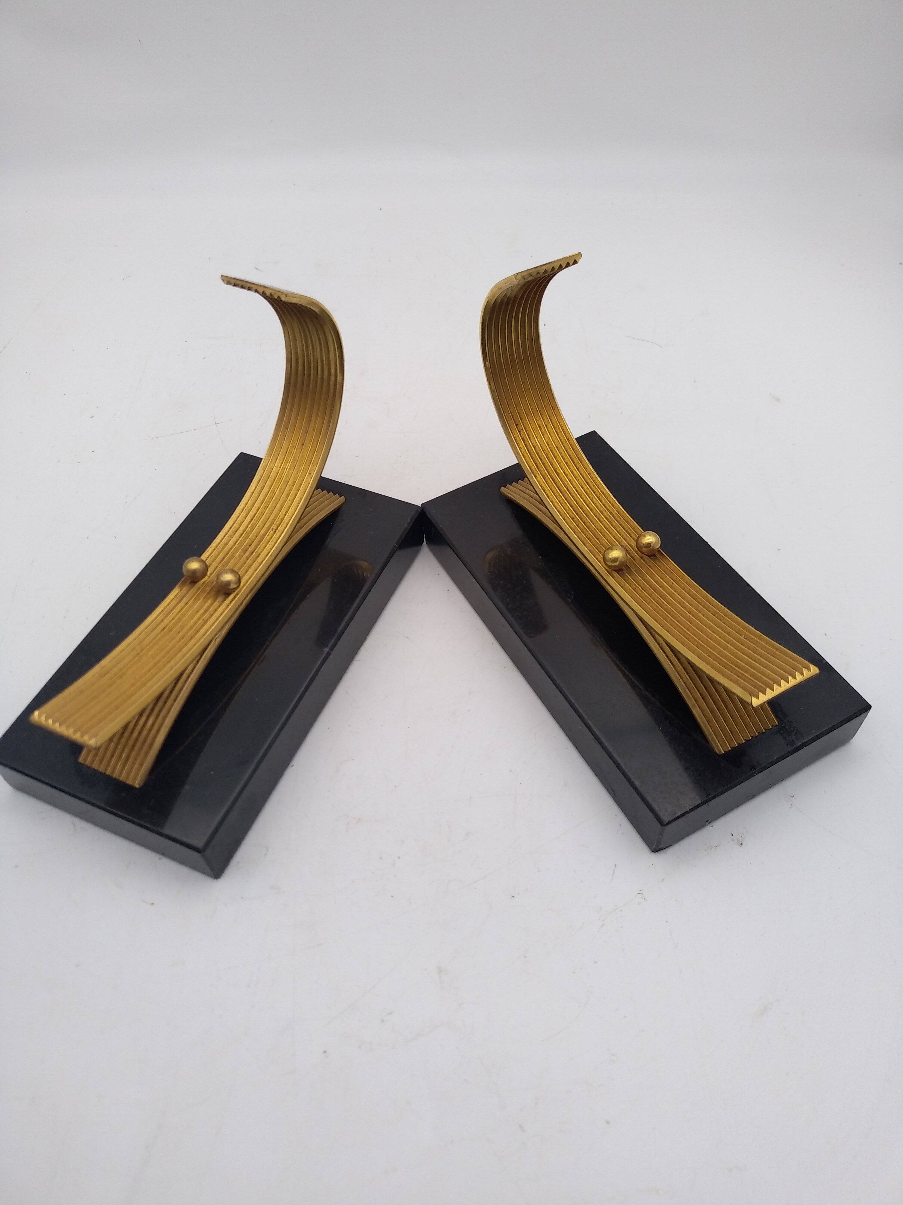 Gold Starry bookends.