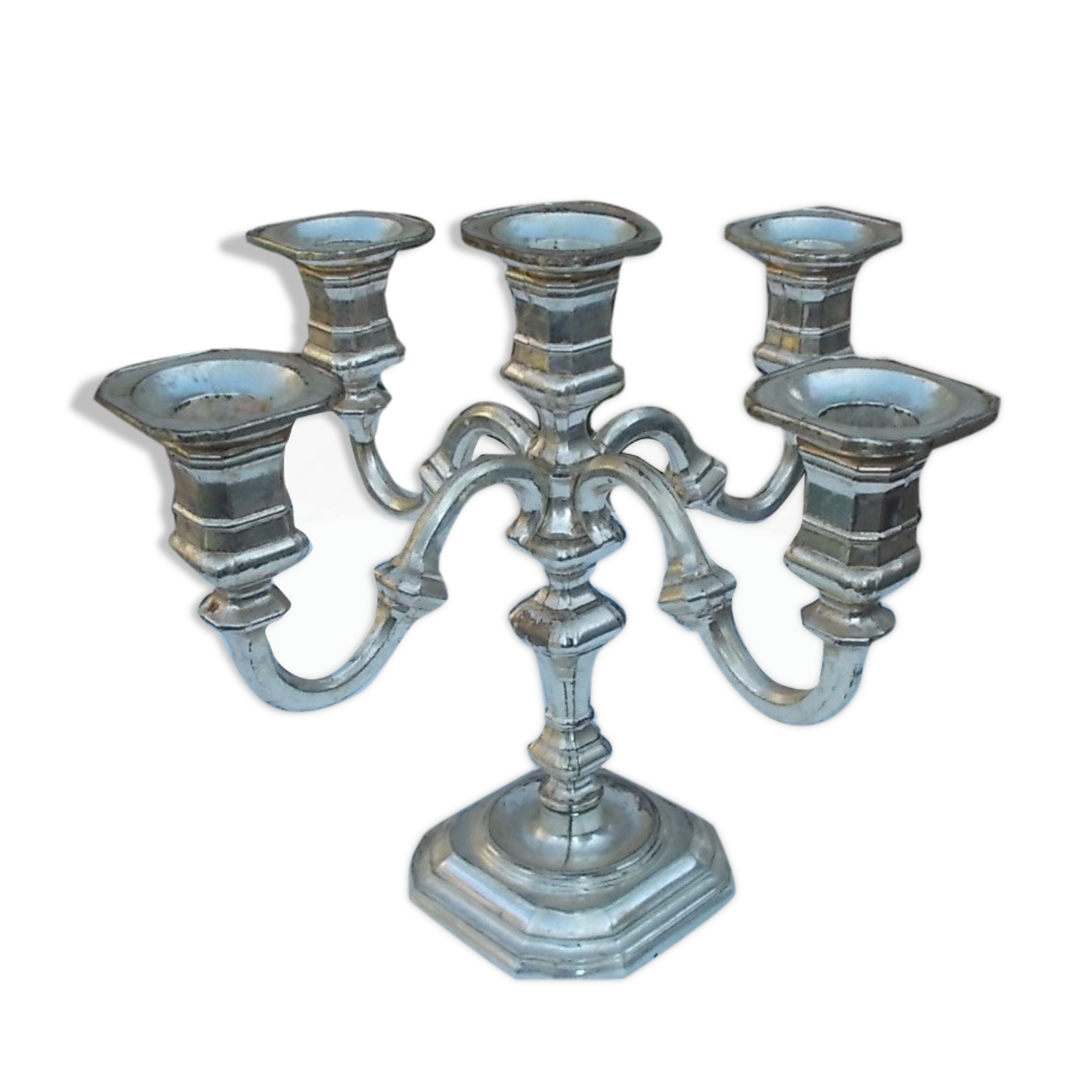 Metal candle holder for 5 candles