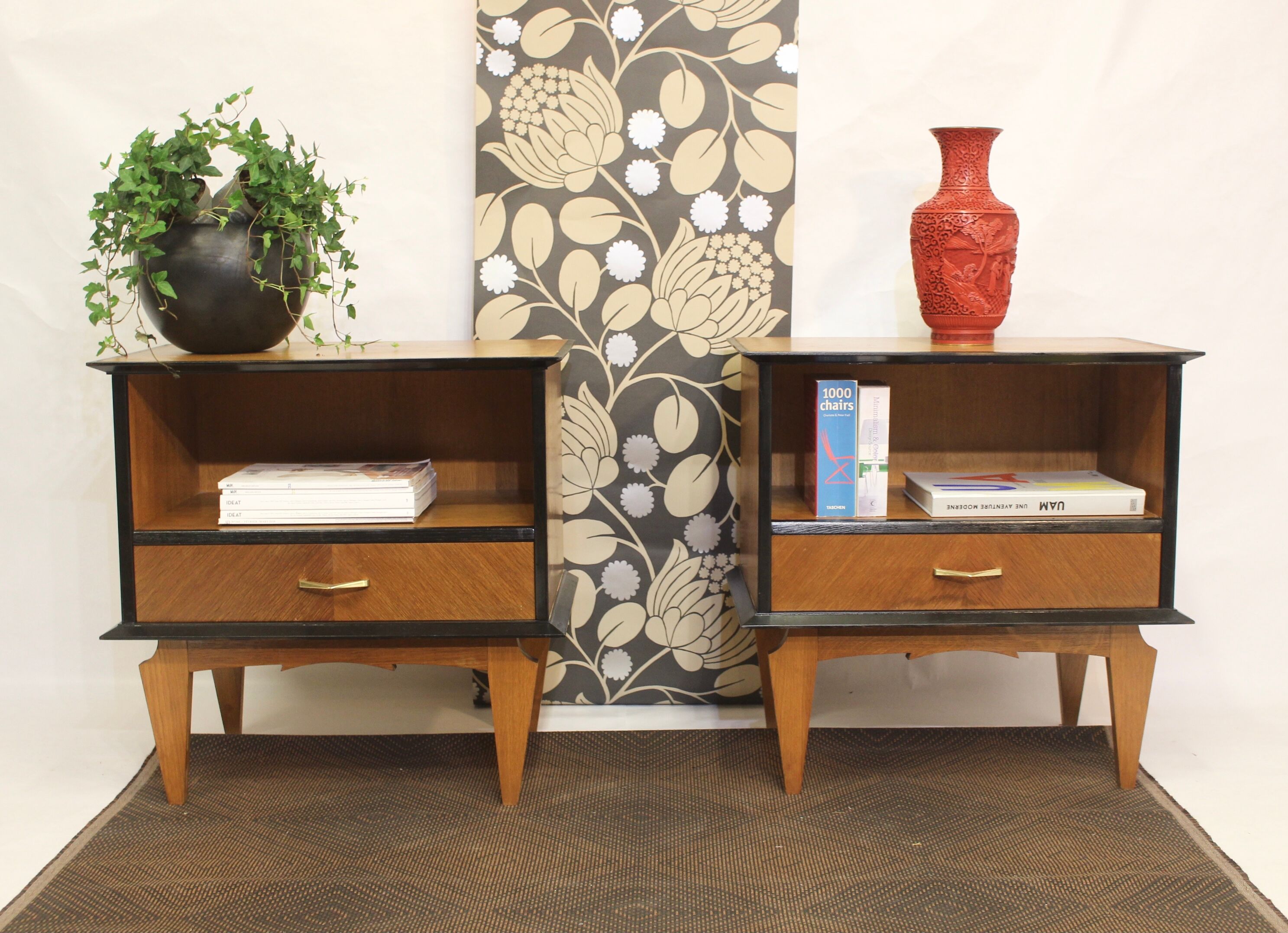Pair of vintage bedside tables in oak veneer, 1960