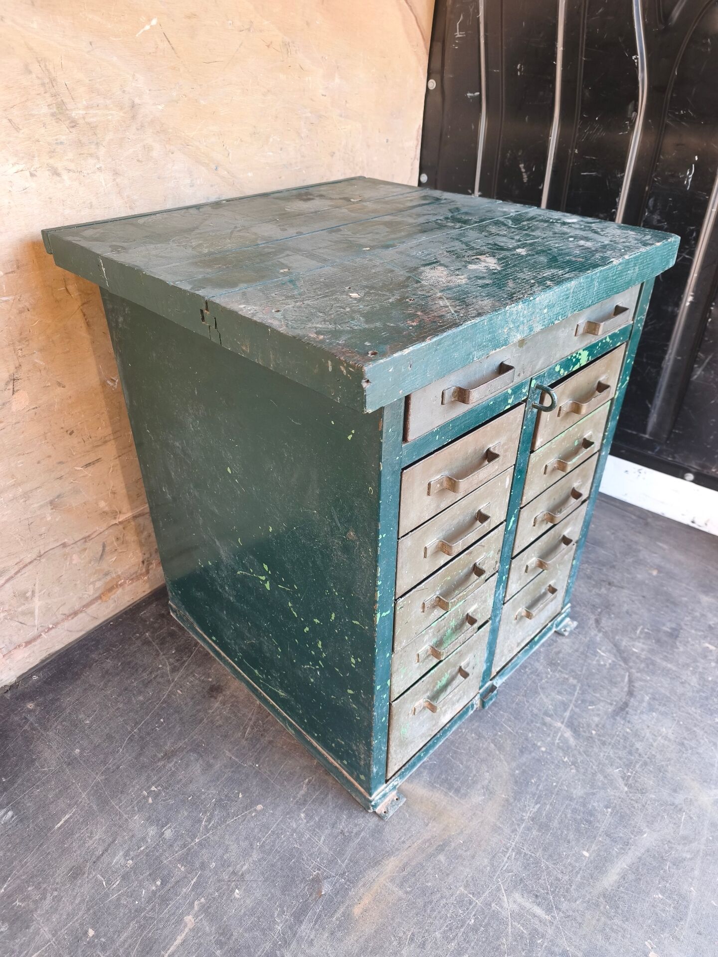 Metal workshop and military furniture with 11 drawers, 1950.