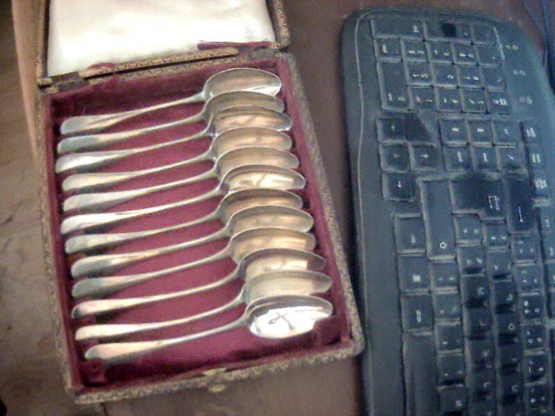 Box of 12 old silver spoons, 18gr 19th century