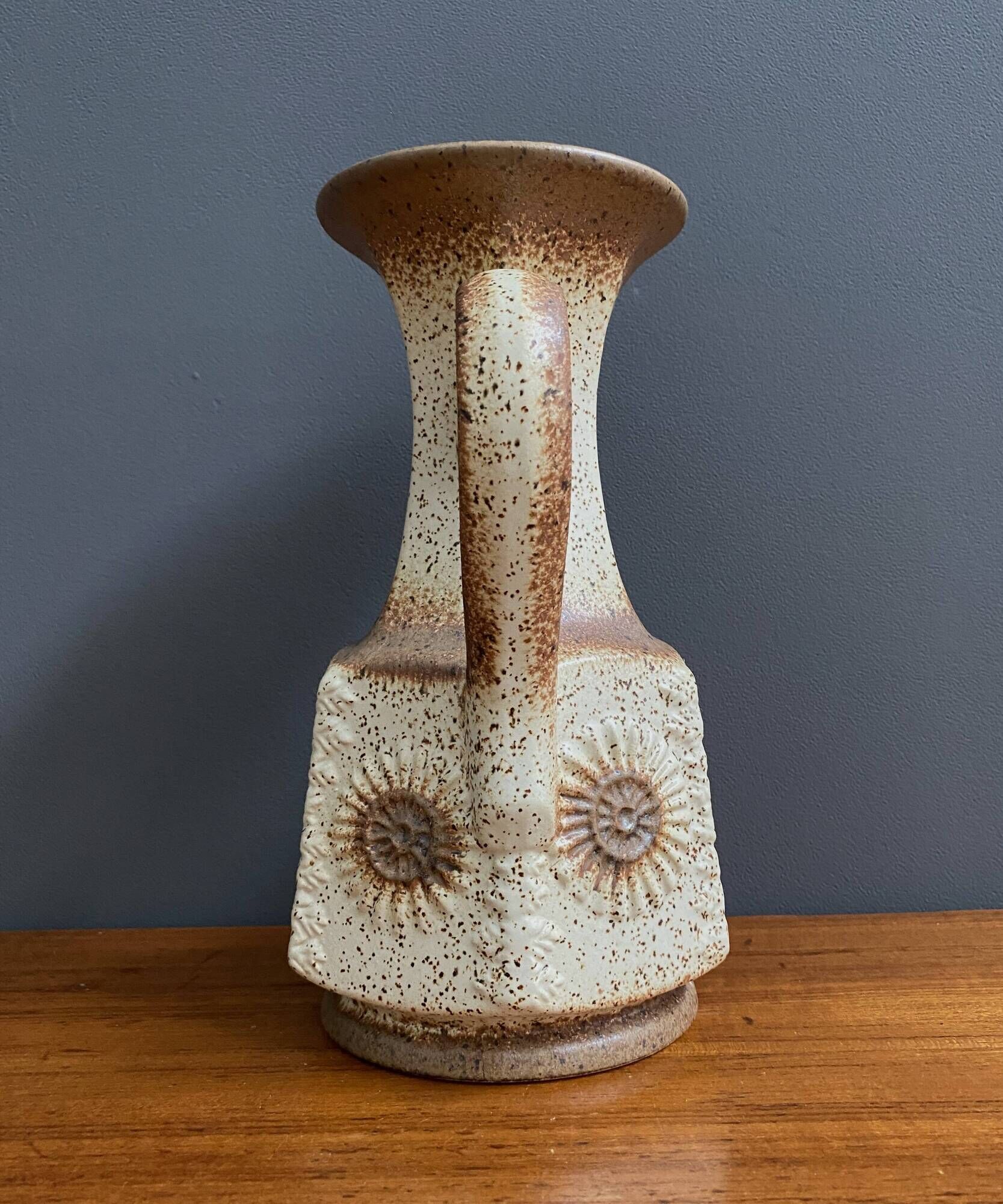 Uberlacker vase model 1866-25 West geramny pottery 1970s