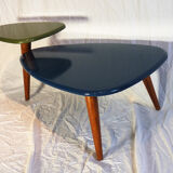 Coffee table with 2 levels