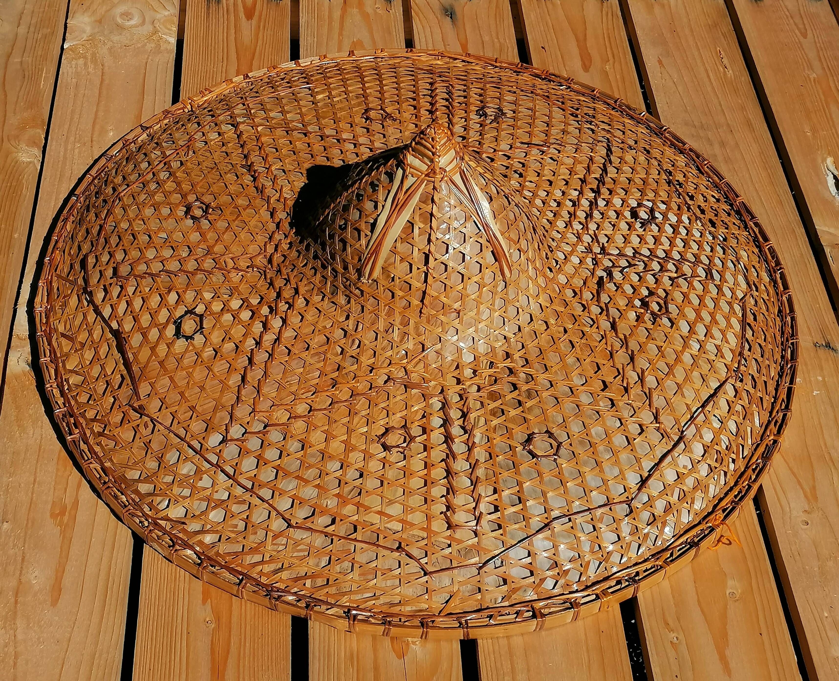 XXL Asian hat in woven caning