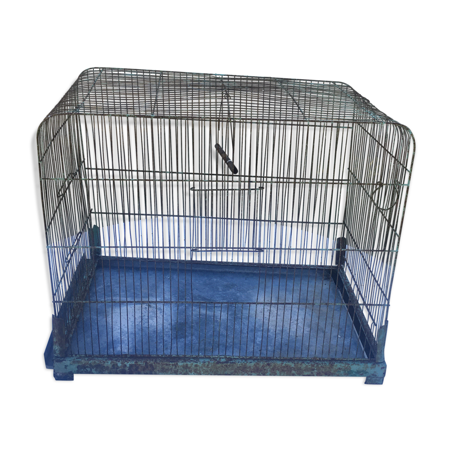 Metal bird cage
