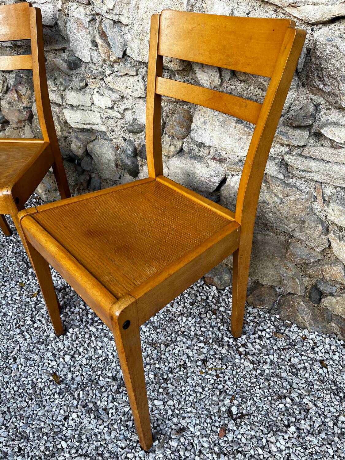 Pair of Stella chairs, Carola model