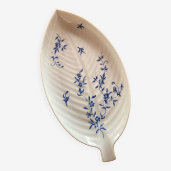 Ravier / plat apéritif en forme de feuille motif myosotis porcelaine Haviland