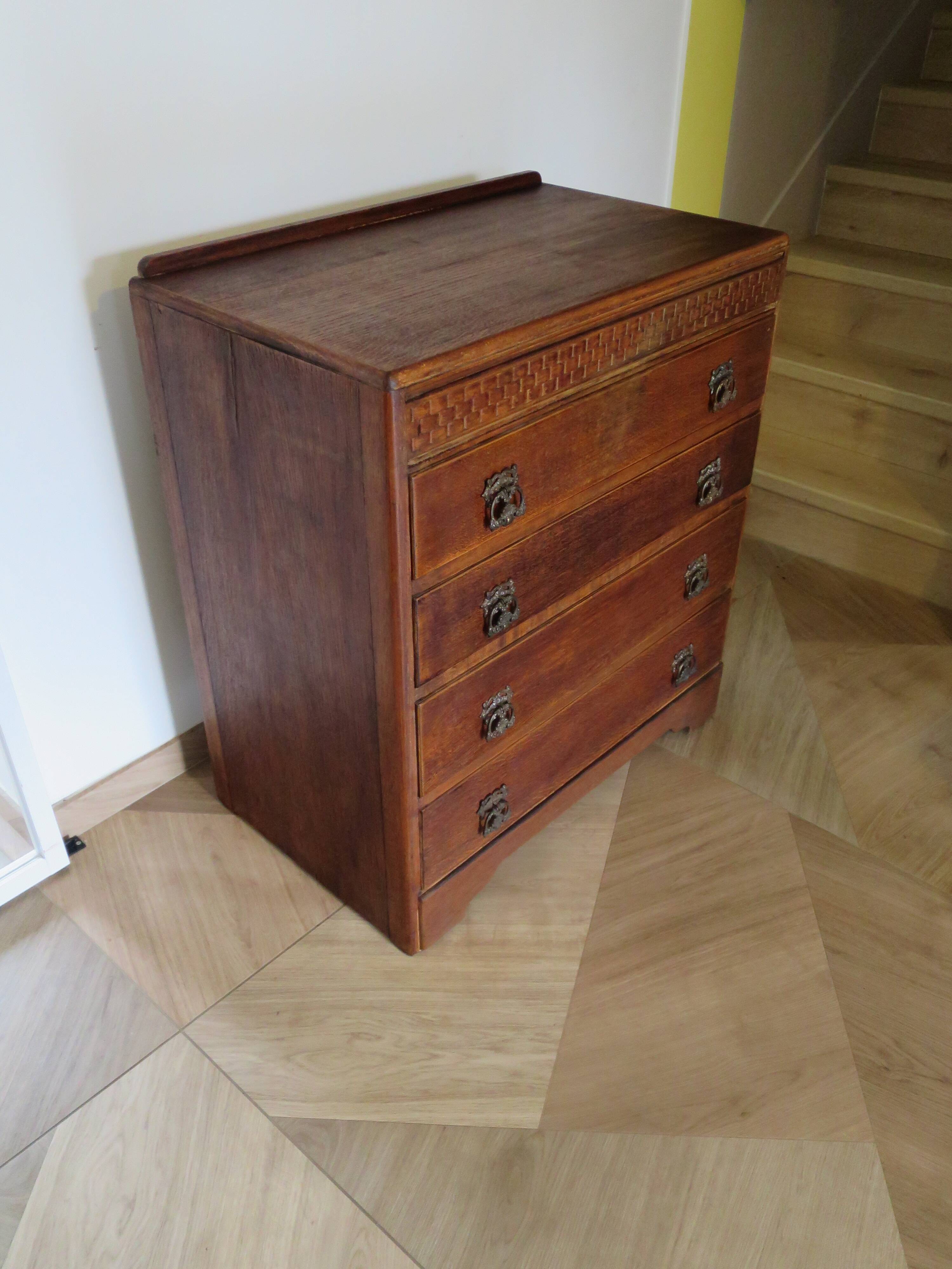 Art Deco chest of drawers with 4 drawers in oak, France 1930s-50s
