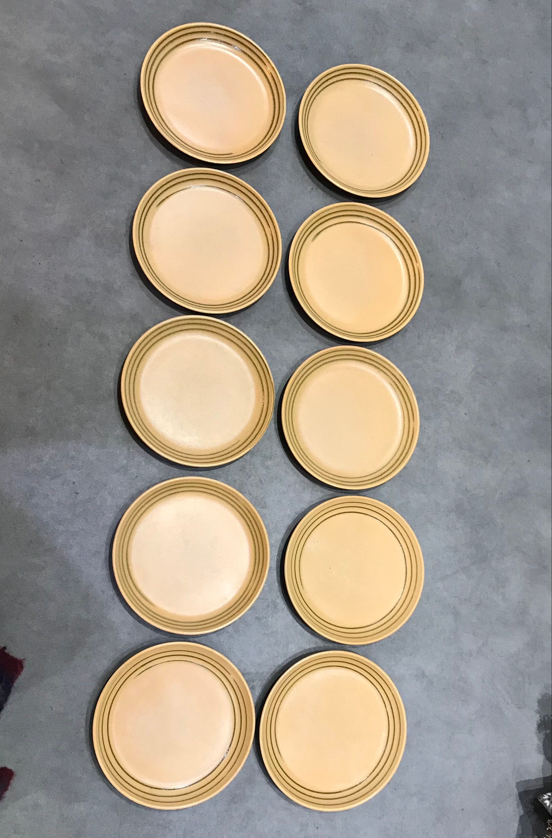 Lot 10 plates flat vintage sandstone workshop art Sarreguemines