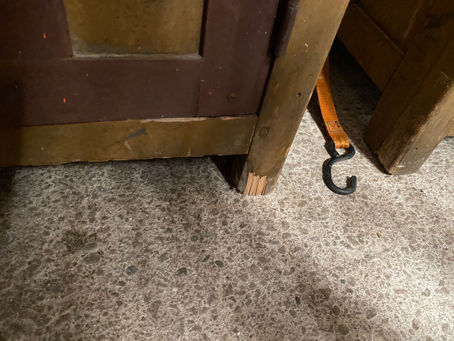 Paire de vestiaire d’usine bois