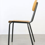 Chaise d’école en contreplaqué vintage