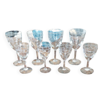 Lot de 8 verres en cristal gravé – Style Louis XVI