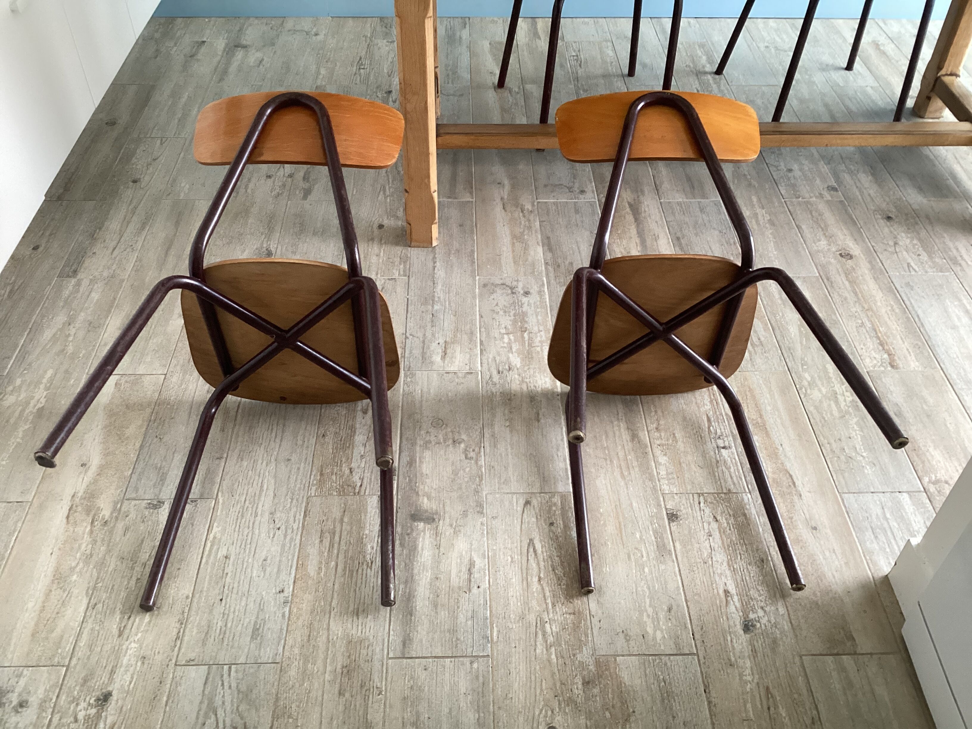 Set of 4 vintage school chairs