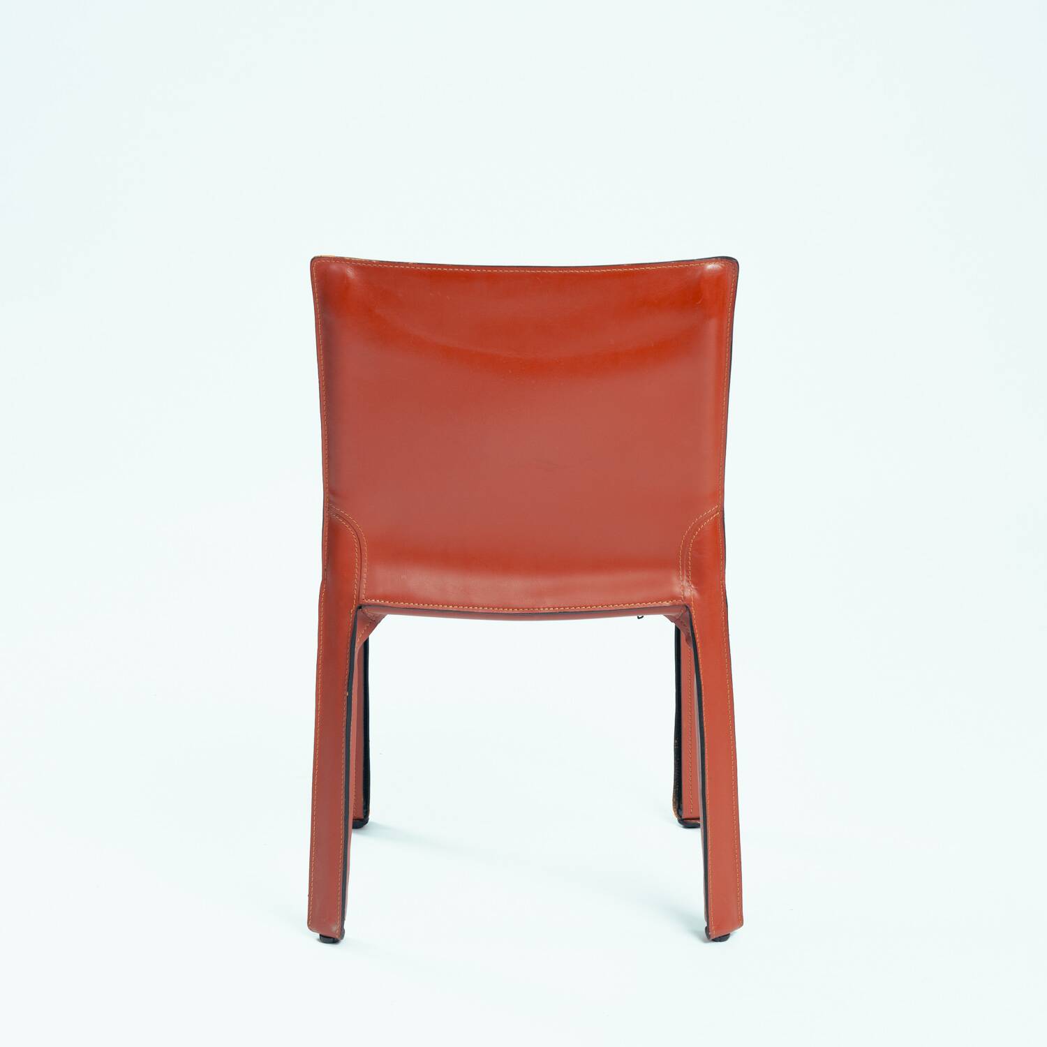 Cassina cab 412 by Mario Bellini in Burgundy dining chairs, 6