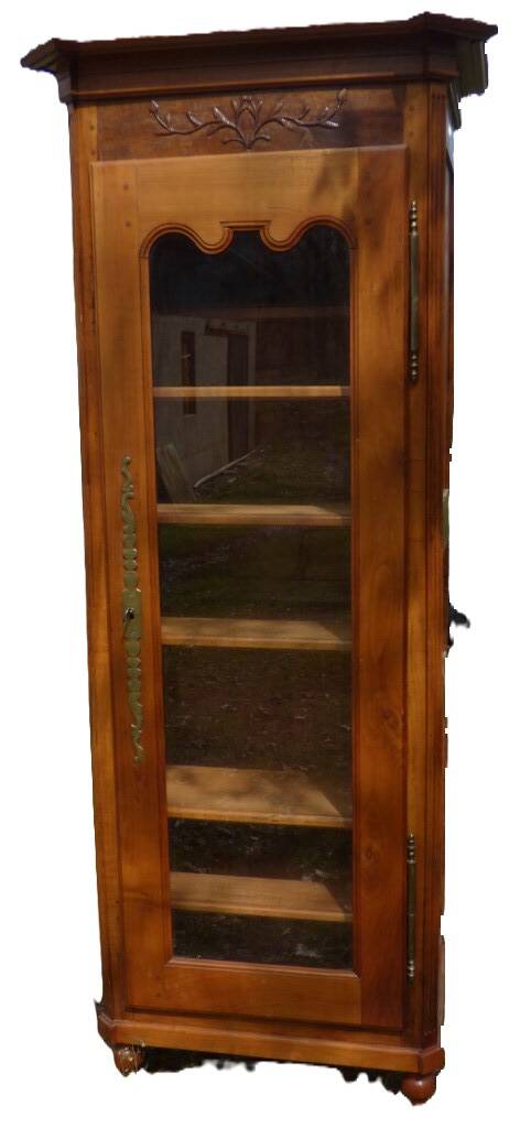 Showcase 1 glass door in solid cherry wood with sculpture - Very good condition