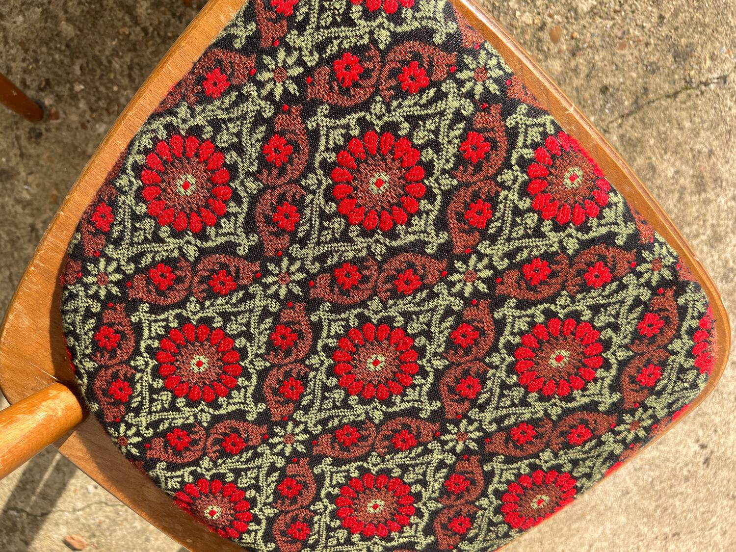 Set of 6 Becker chairs.