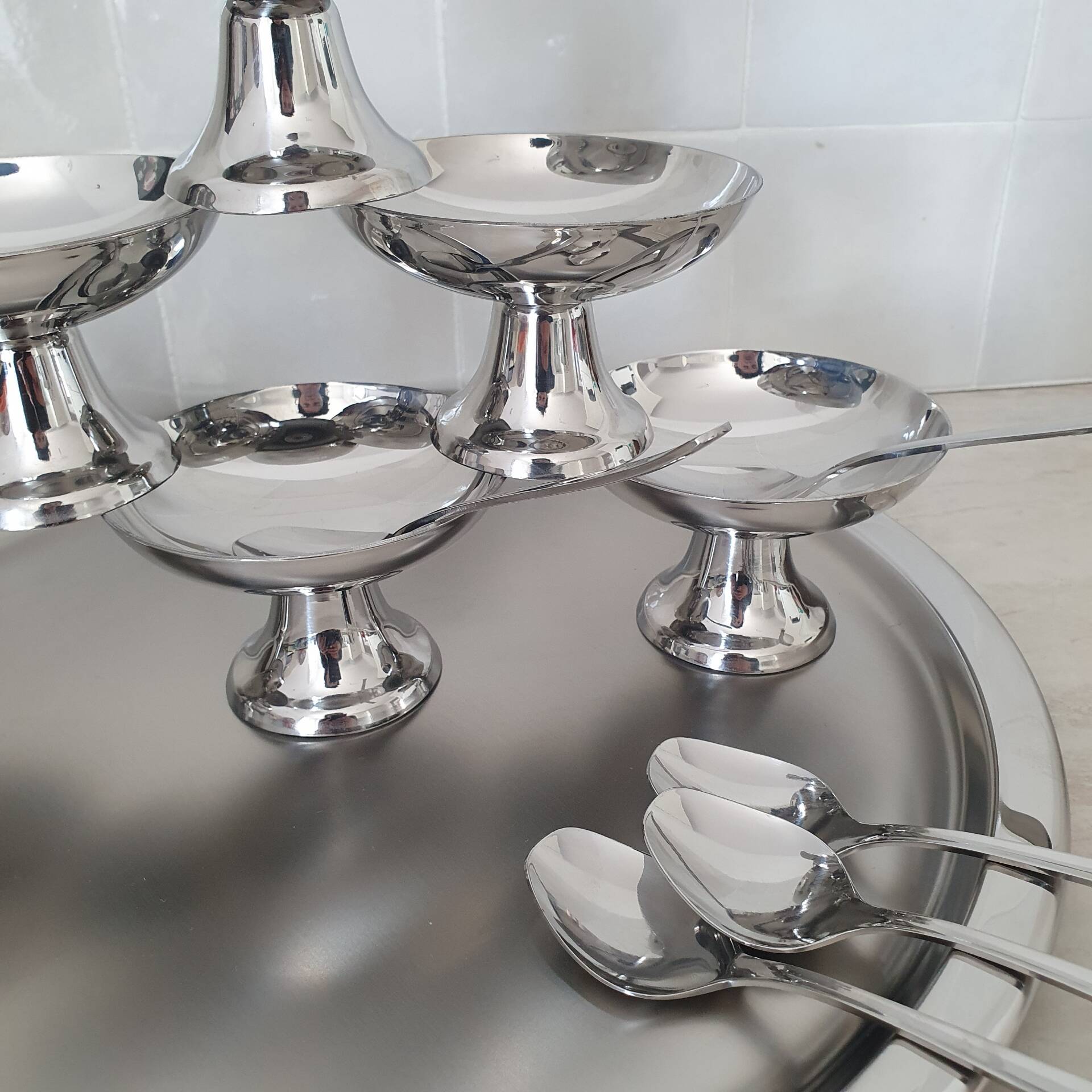 Guy Degrenne / Service en inox massif complet / Coffret coupes cuillèr