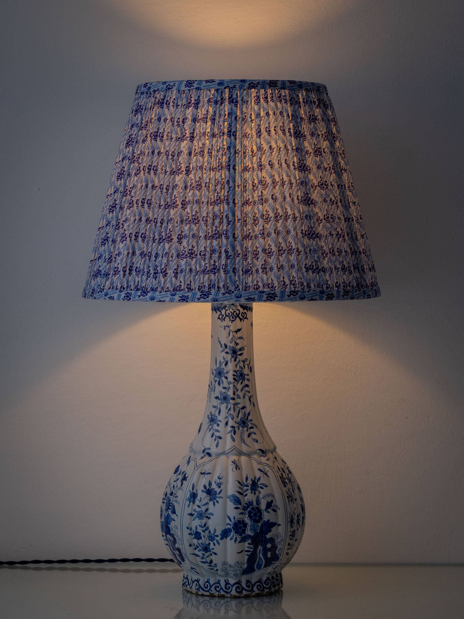 Antique Delft Style Blue and White Ceramic Table Lamp by Samson, circa 1880-1910