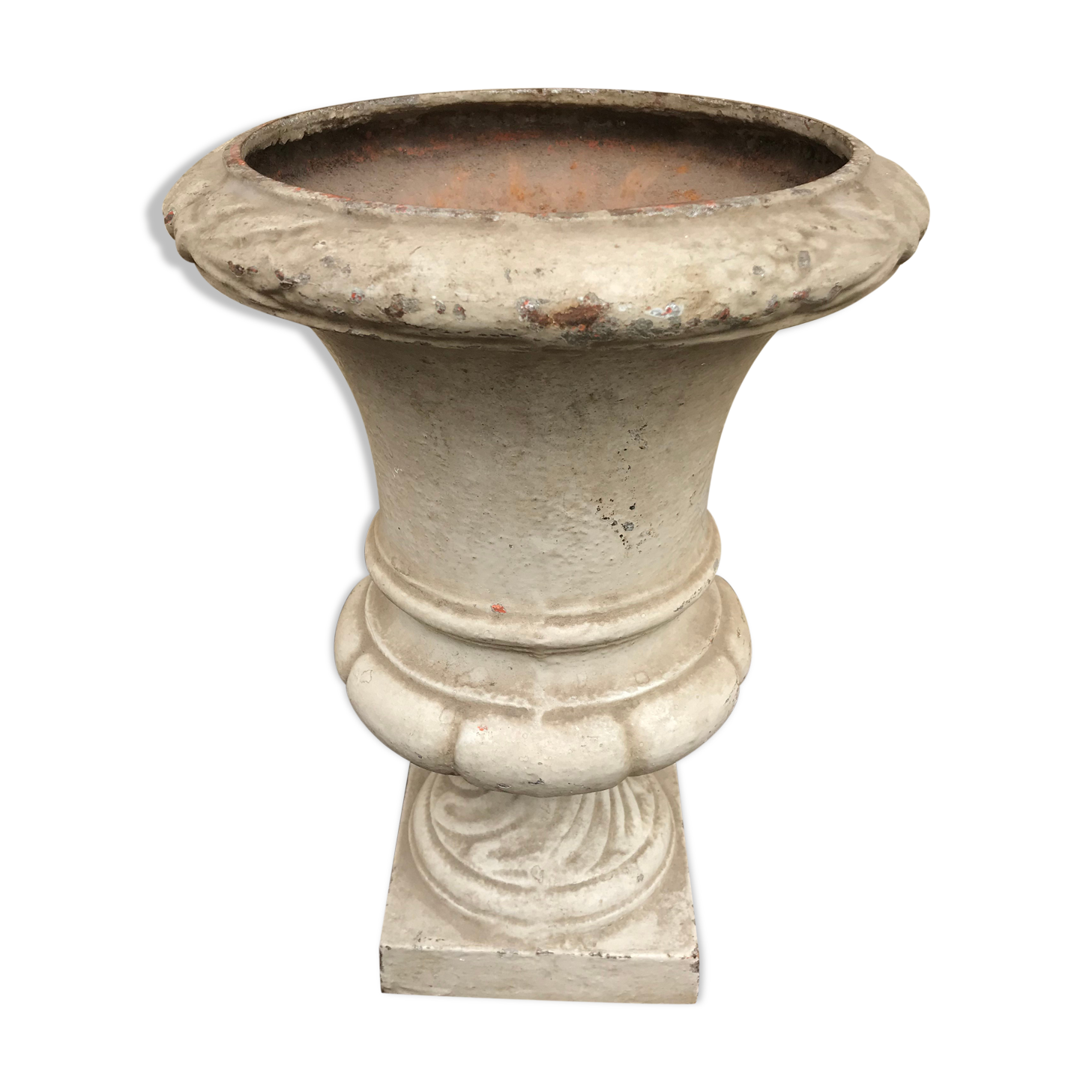Old Médicis vase