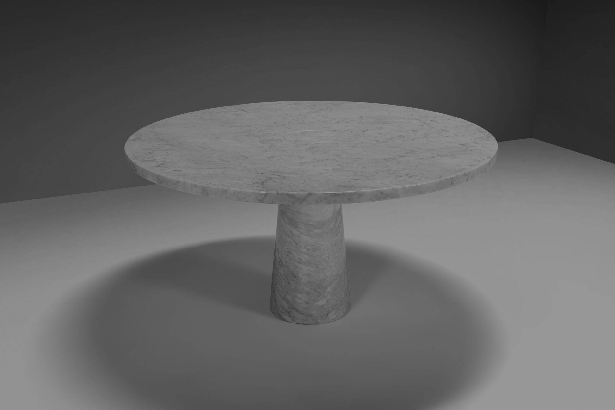 Original "Eros" dining table in Carrara marble by Angelo Mangiarotti, Italy