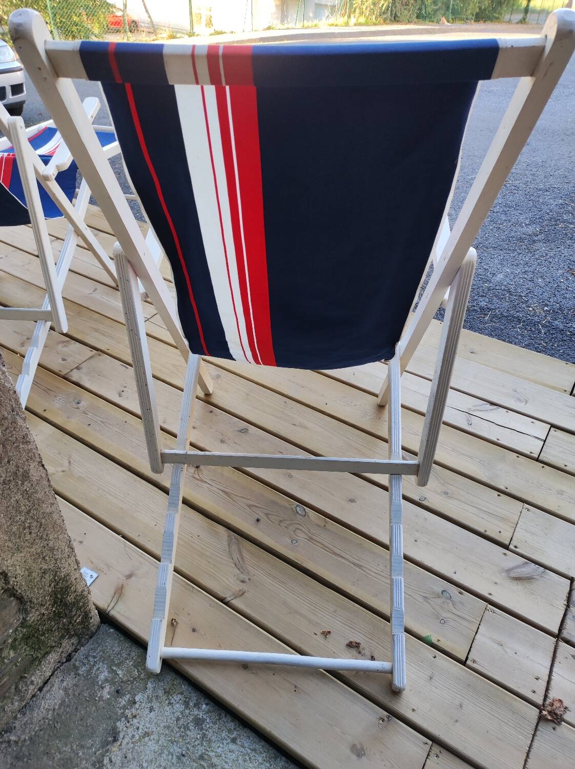 Vintage garden deck chair
