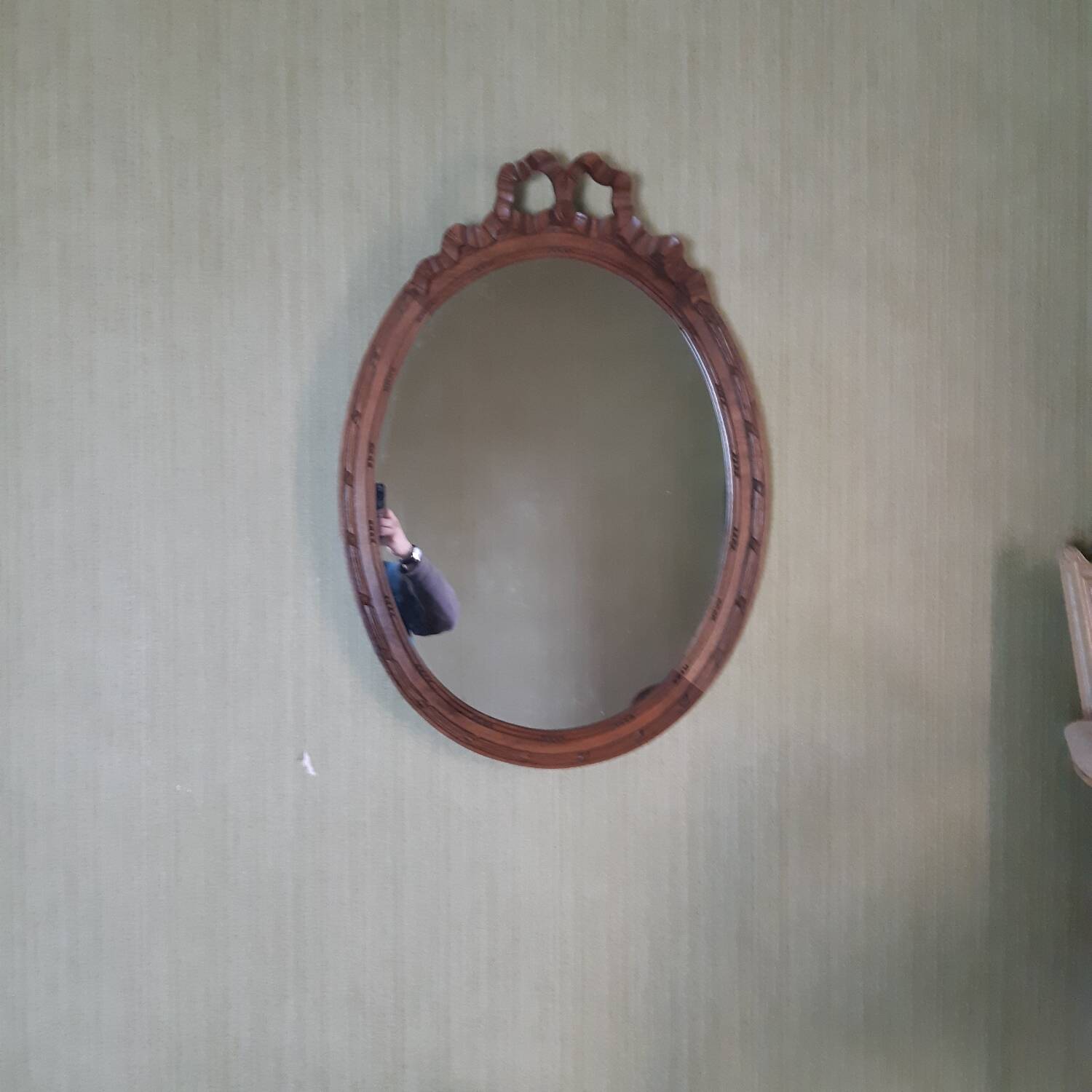 Miroir de style Louis XVI en noyer 80X57