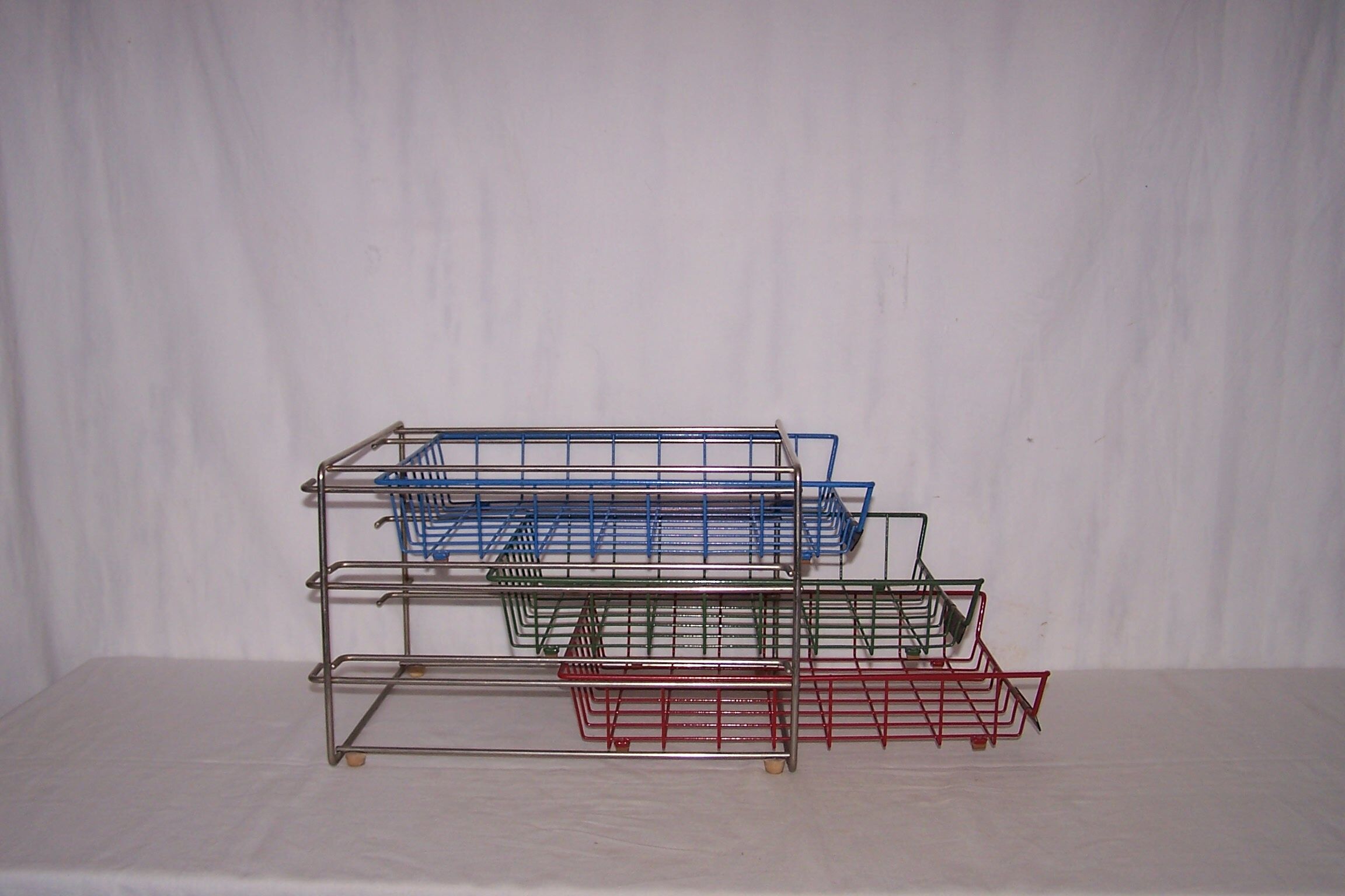 Schwarzwald 50s office shelves