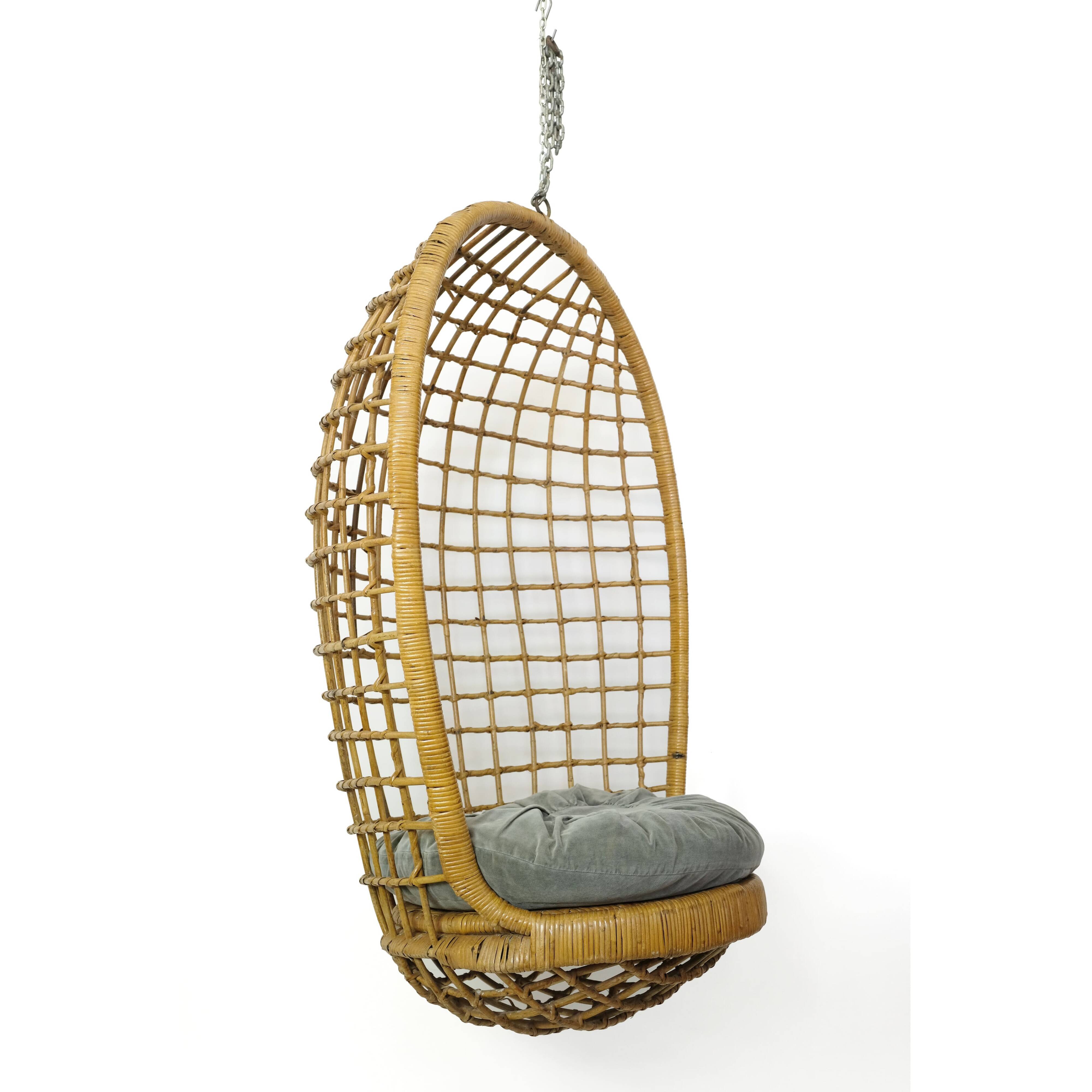 Hanging cocoon chair from the 60s-70s