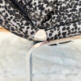 Onda Wave armchair by Giovanni Offredi for Saporiti