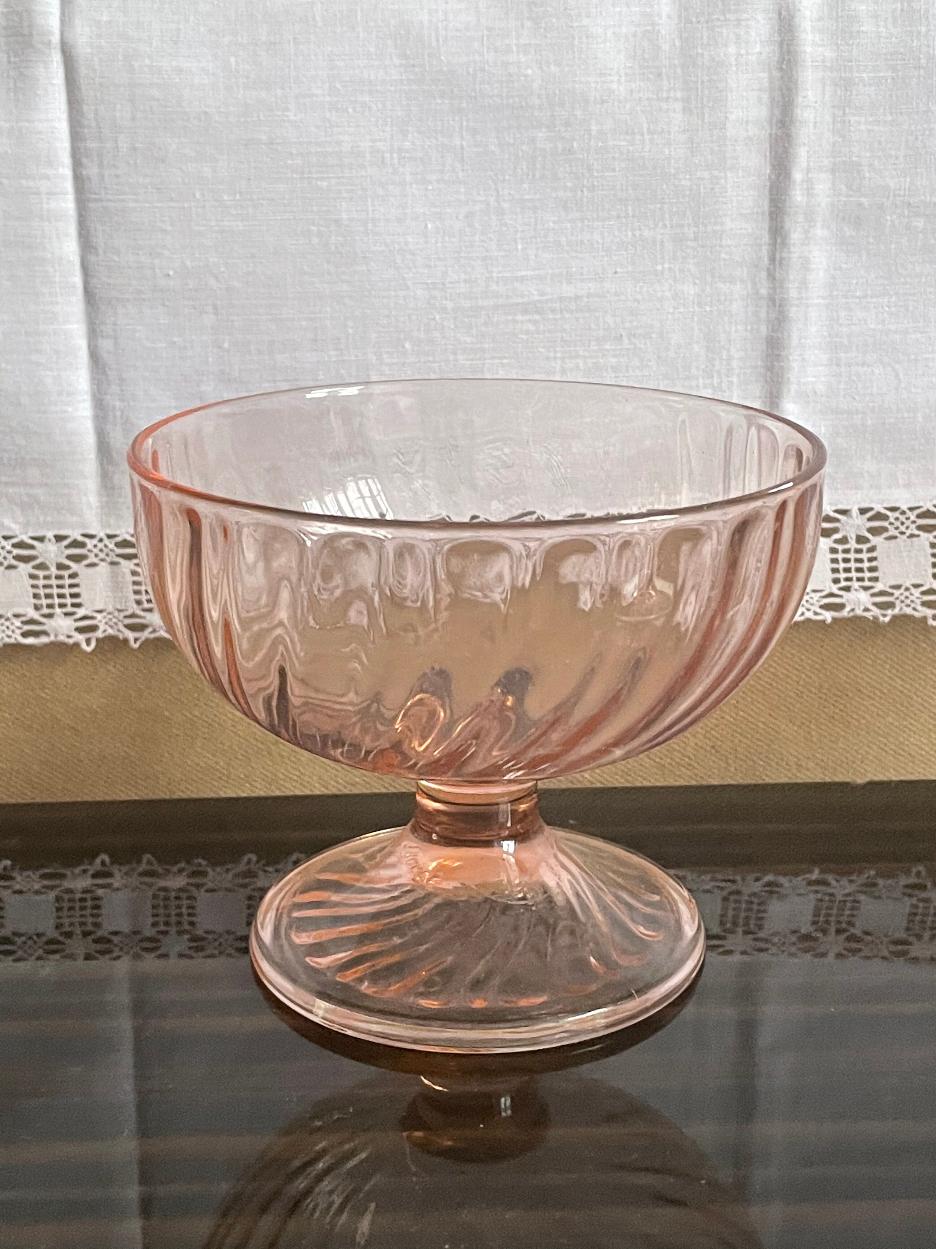 Rosaline twisted vintage pink cuts