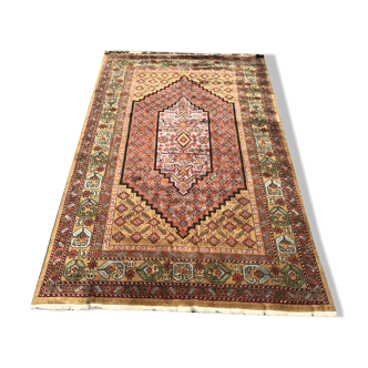 Oriental carpet / Asia Xinjiang : 1.80 X 2.80 M