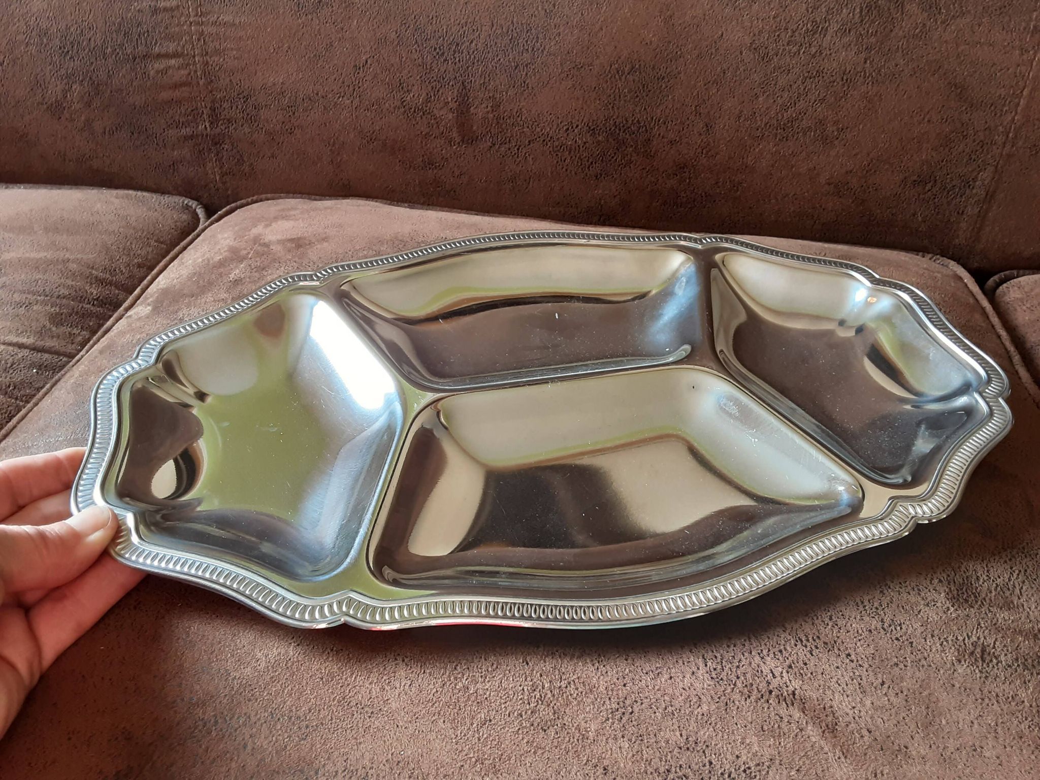 Set of 2 stainless steel dishes Guy Degrenne