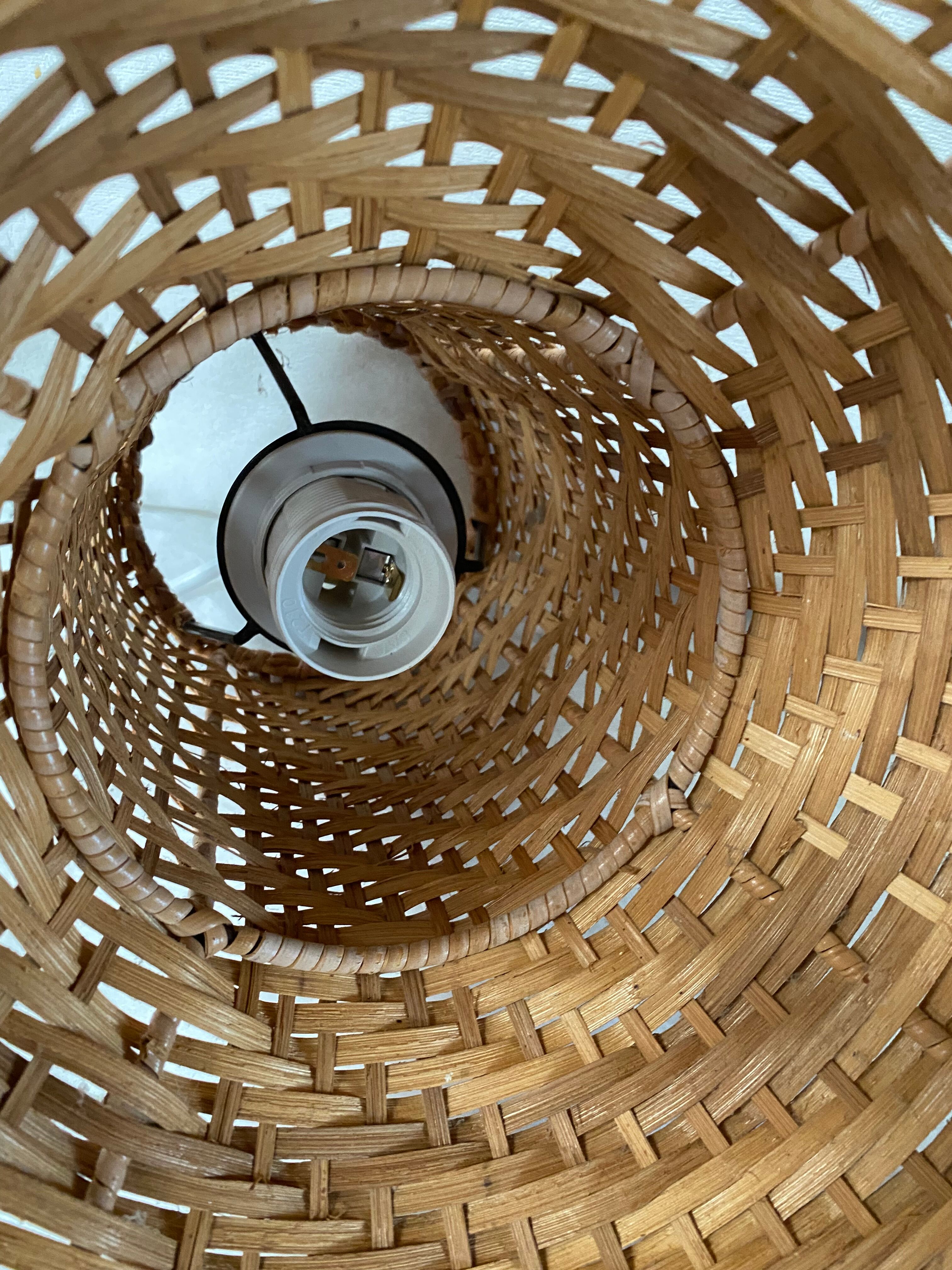 Vintage rattan pendant lamp