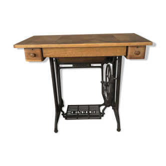 Singer sewing machine