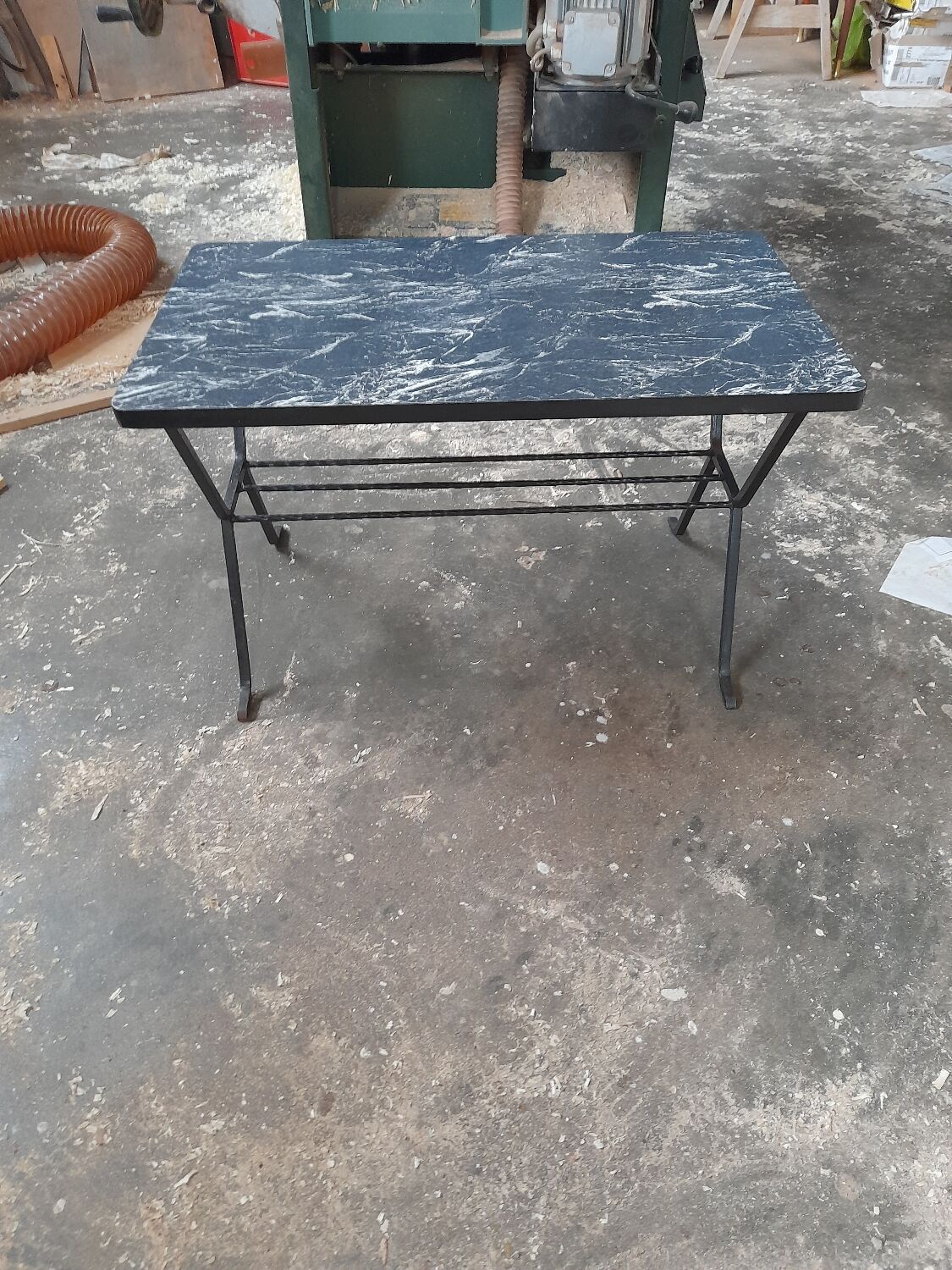 Small vintage coffee table metal legs