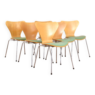 Mid-Century Model 3107 Chairs by Arne Jacobsen for Fritz Hansen, 1987